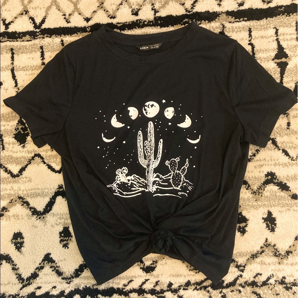 Desert & moon t shirt